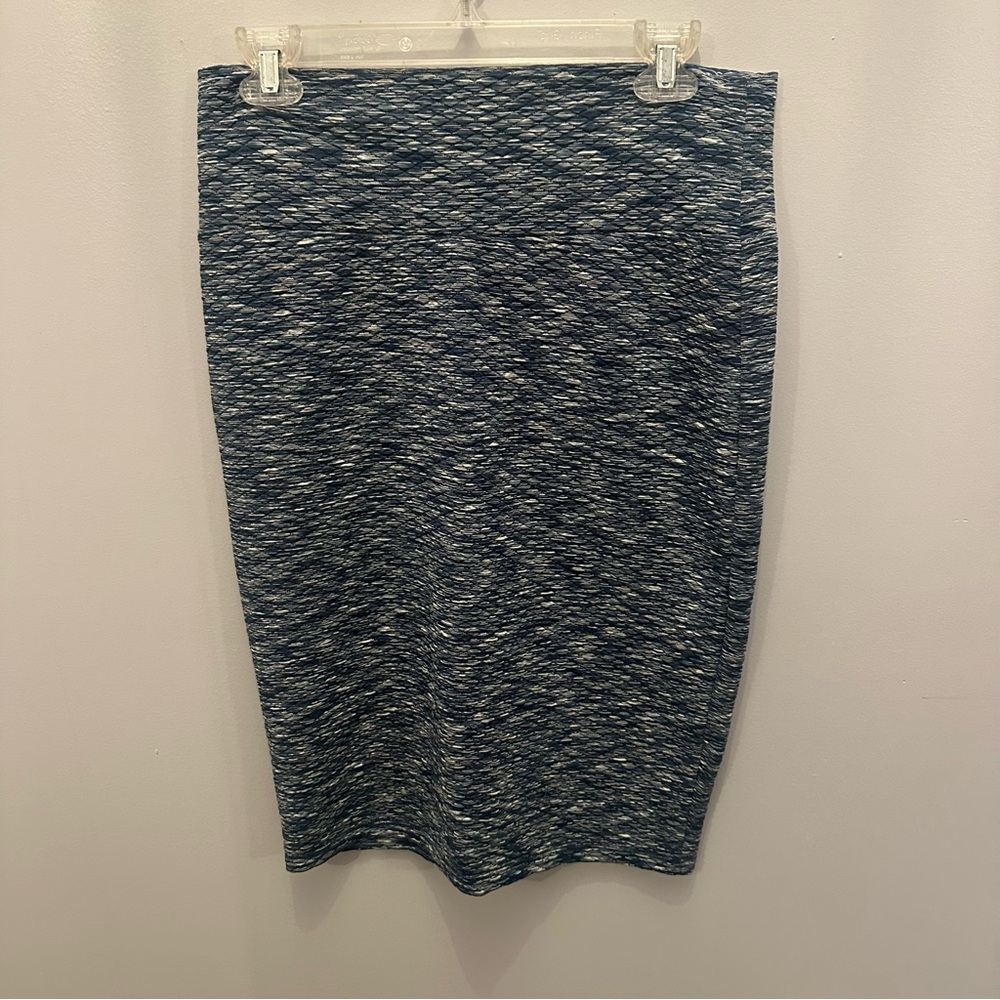 Lularoe Cassie Skirt. Women’s Medium